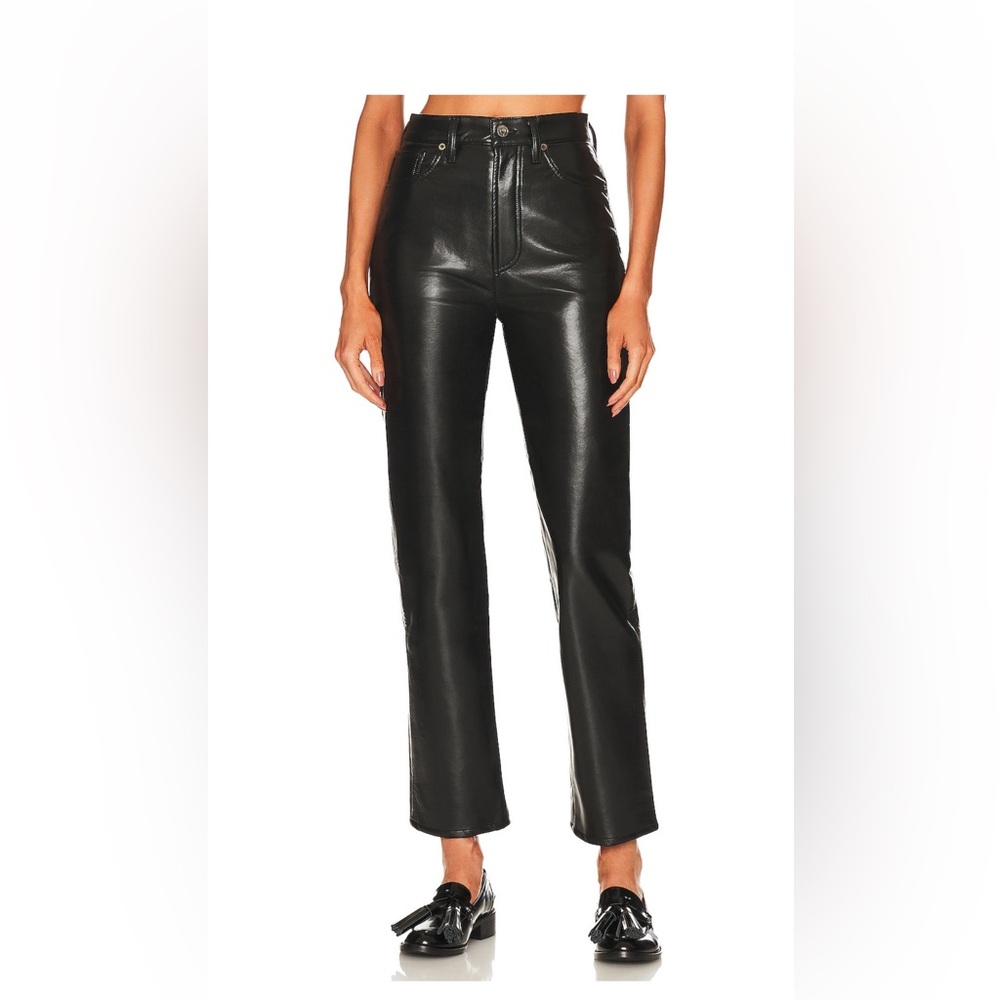 Agolde Recycled leather fitted 90s 
Size 26